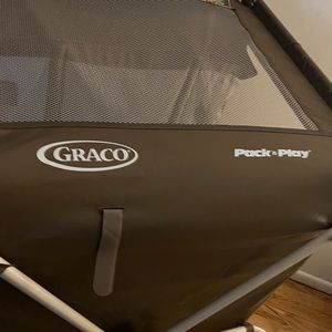 Graco pack and play playpen.  Less than a year old, good condition.